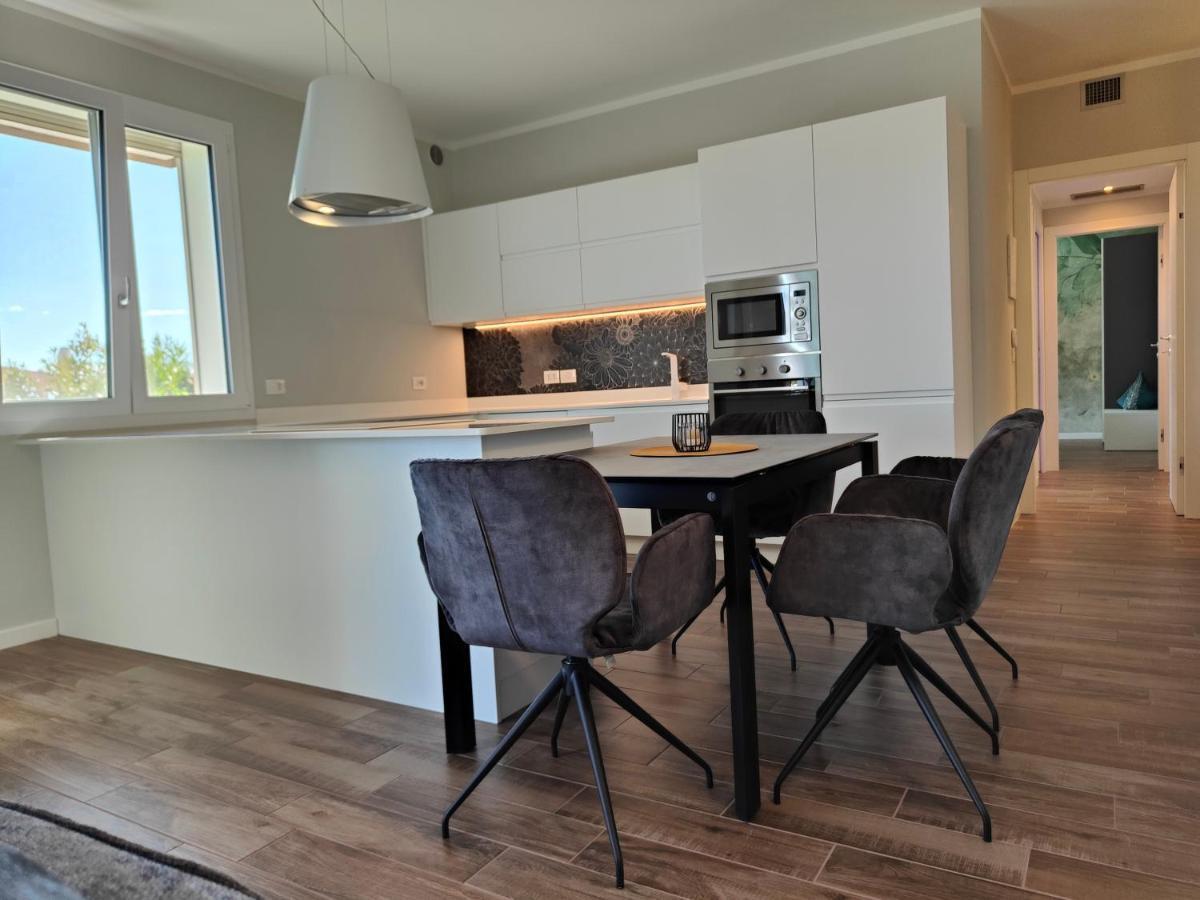 San Giorgio Design Home Con Jacuzzi Privata Cola  Bagian luar foto